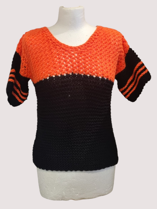 Vermilion & Black Knitted Top